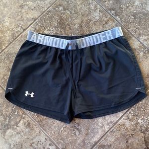 Under Armour Medium Shorts